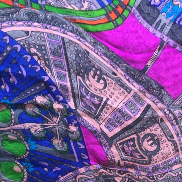 Hermes Scarf/Shawl. ‘Les Domes Celeste’. 100% Silk. Sheer. Made in France. - Picture 16 of 16